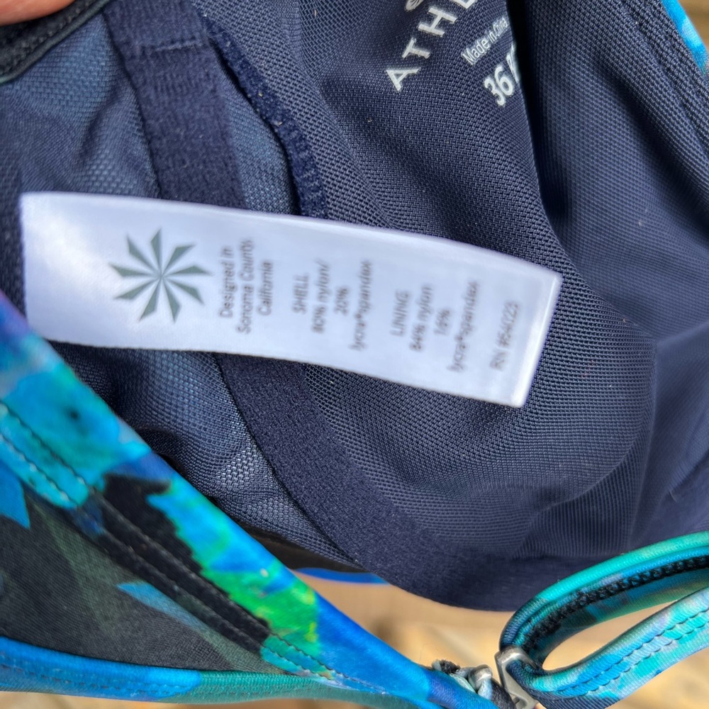 Athleta Blue Mystique Twister bikini top peacock colors underwire support 36 B/C - Picture 4 of 4